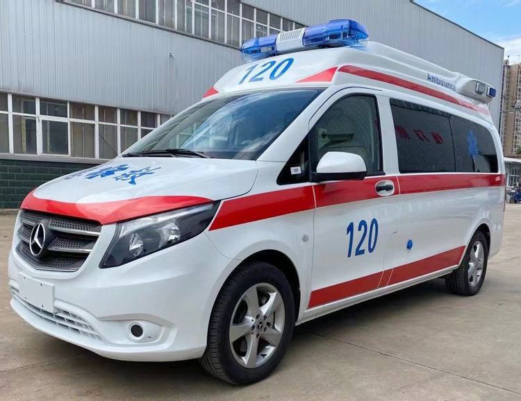 木垒哈萨克奔驰救护车